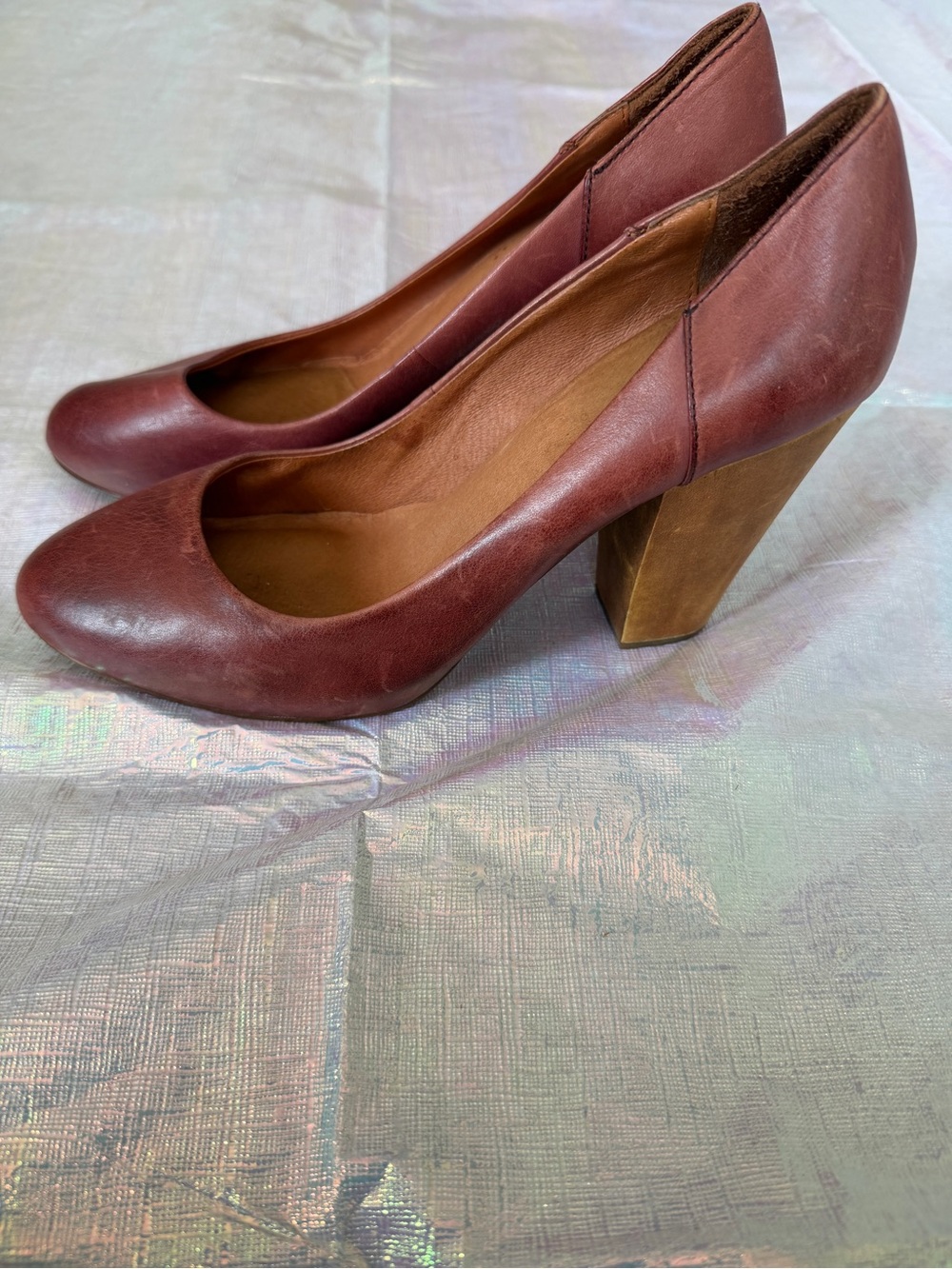 Madewell Women's Oxblood Leather Round-Toe Pumps